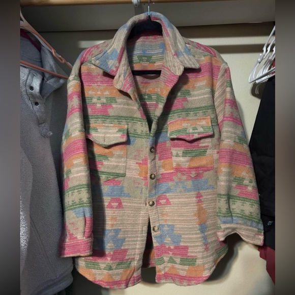 Aztec Shacket - Picture 2 of 2